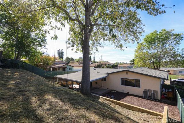 832 Magarian, Fallbrook, CA 92028