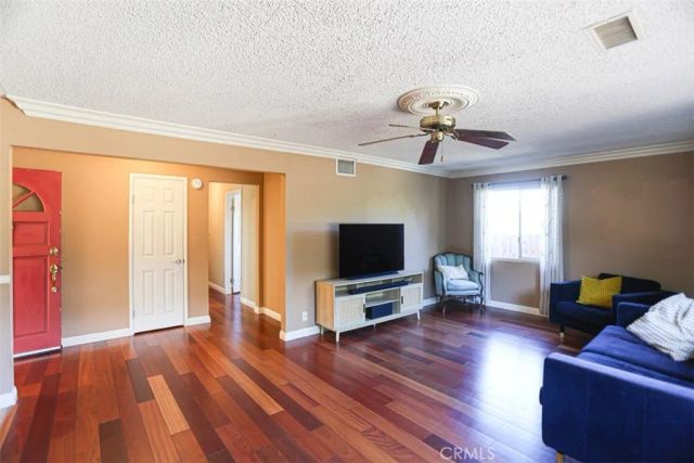 832 Magarian, Fallbrook, CA 92028