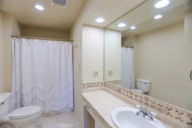 832 Magarian, Fallbrook, CA 92028