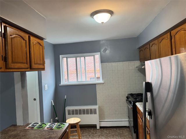 3535 Grace Avenue, Bronx, NY 10466