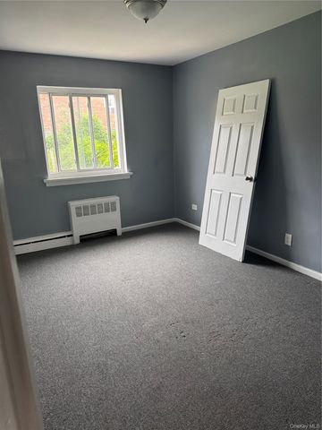 3535 Grace Avenue, Bronx, NY 10466