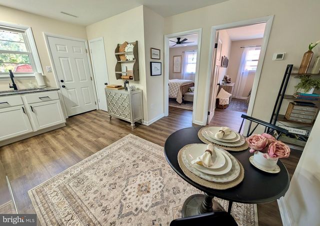 353 RITENOUR ST, Front Royal, VA 22630