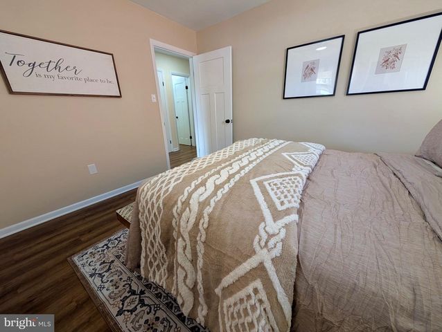 353 RITENOUR ST, Front Royal, VA 22630