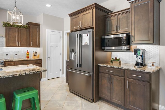 8337 Shepardson Creek Drive, Lafayette, IN 47905