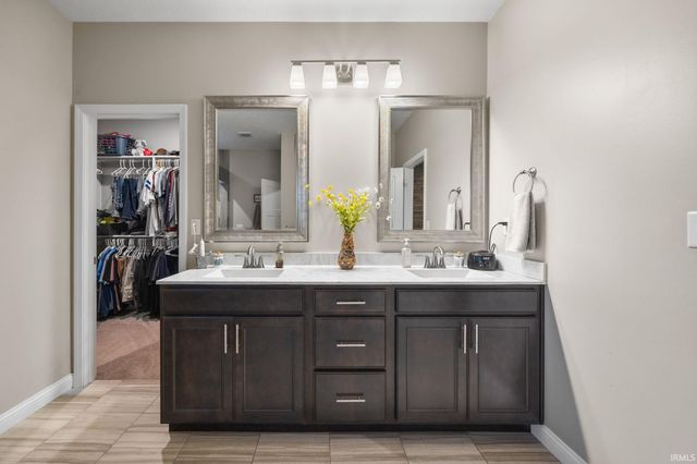 8337 Shepardson Creek Drive, Lafayette, IN 47905