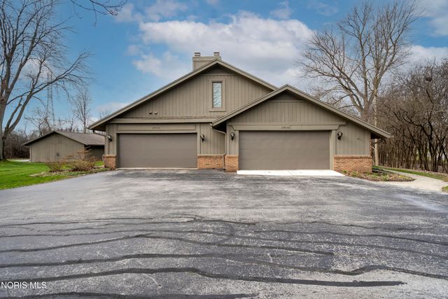 29644 E River Road, Perrysburg, OH 43551