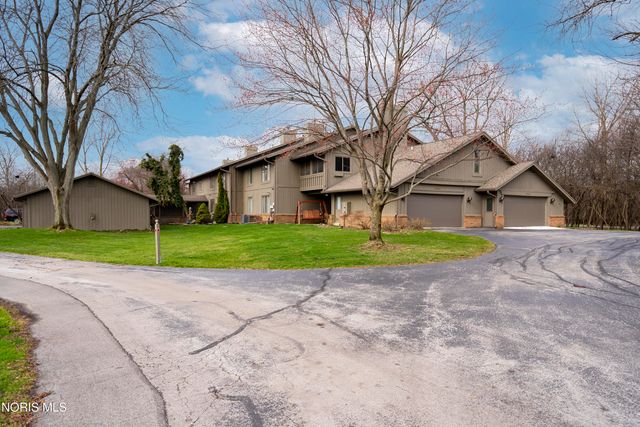 29644 E River Road, Perrysburg, OH 43551