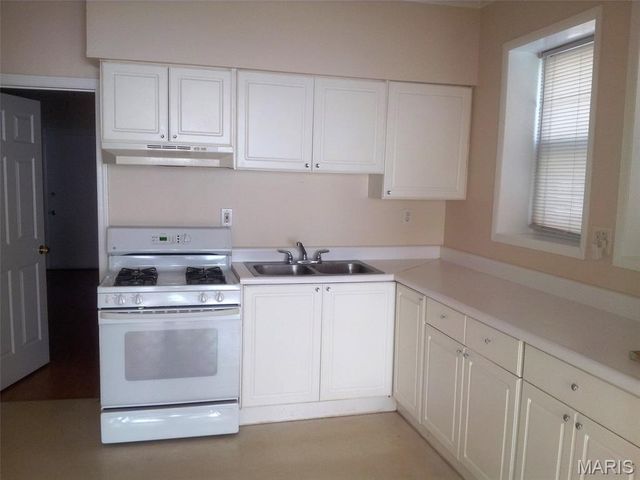 4945 Magnolia Avenue, St Louis, MO 63139