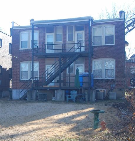 4945 Magnolia Avenue, St Louis, MO 63139