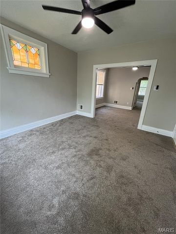 4945 Magnolia Avenue, St Louis, MO 63139