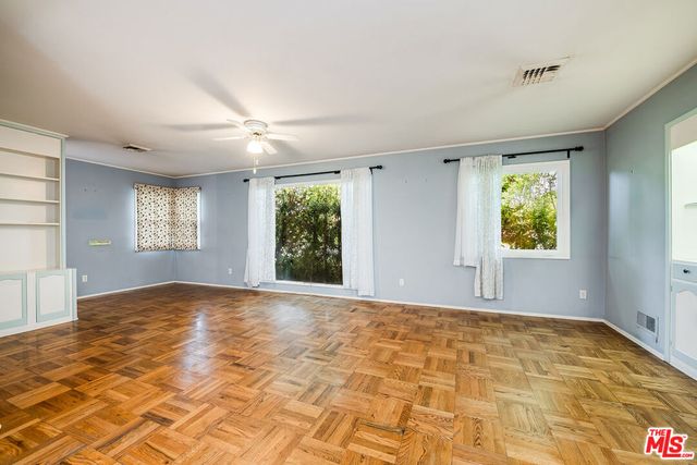 741 N Clybourn Avenue, Burbank, CA 91505