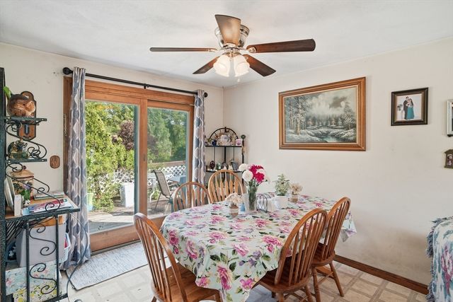 3 Birchmont St, Tyngsborough, MA 01879