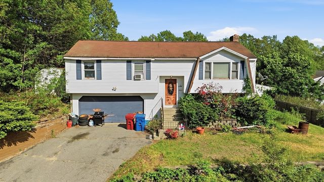 3 Birchmont St, Tyngsborough, MA 01879