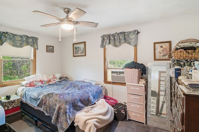 3 Birchmont St, Tyngsborough, MA 01879