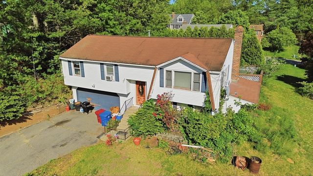 3 Birchmont St, Tyngsborough, MA 01879
