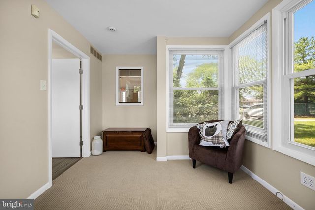 100 HOLLY DELL DR, Sewell, NJ 08080