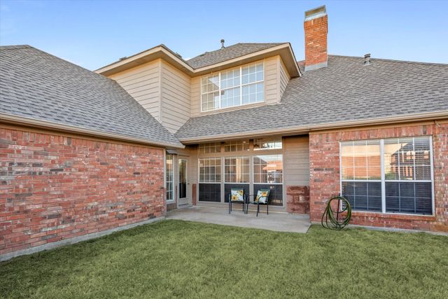 405 Brazil Drive, Hurst, TX 76054