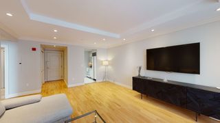1 Huntington 202, Boston, MA 02116