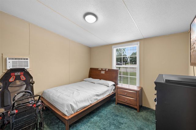 857 E Guadalupe Street, La Grange, TX 78945