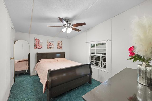 857 E Guadalupe Street, La Grange, TX 78945