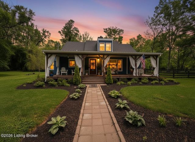 219 Wood Rd, Louisville, KY 40222