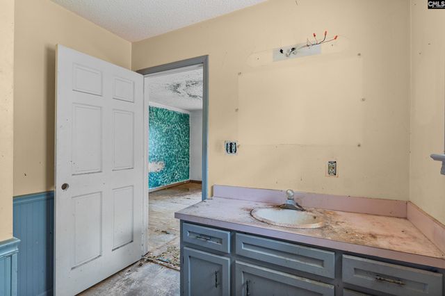 440 Harmon Road, Hopkins, SC 29061