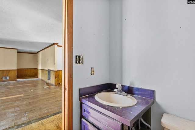 440 Harmon Road, Hopkins, SC 29061