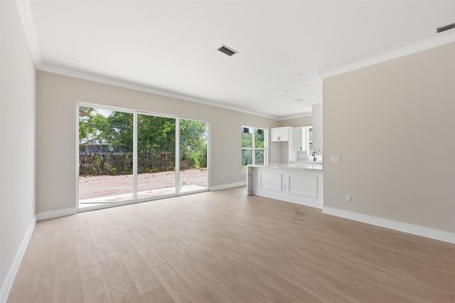 1705 NW 15th Street, Fort Lauderdale, FL 33311