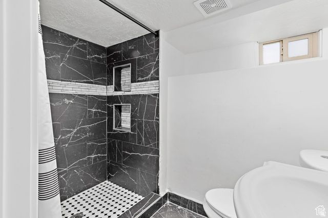 372 E 400 N, Springville, UT 84663