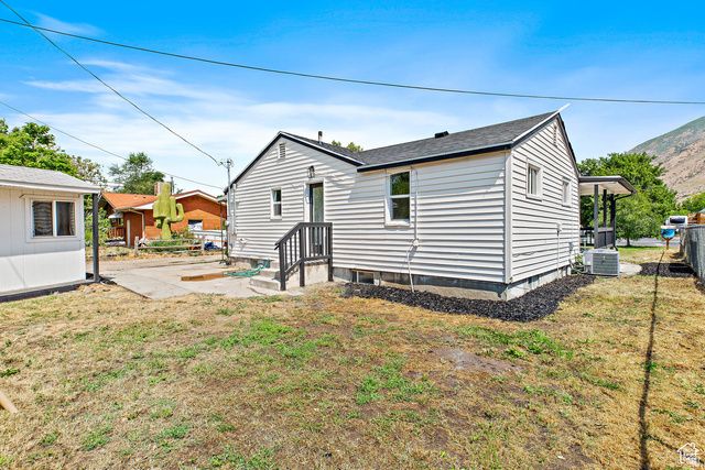 372 E 400 N, Springville, UT 84663