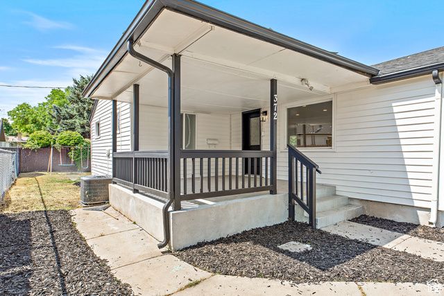 372 E 400 N, Springville, UT 84663