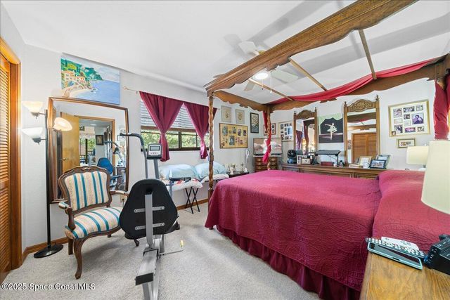 707 Greenwood Manor Circle, West Melbourne, FL 32904