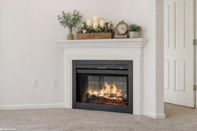 28241 S Pointe Lane, Chesterfield Twp, MI 48051