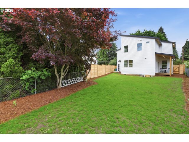 4620 Se JENNINGS Ave, Milwaukie, OR 97267