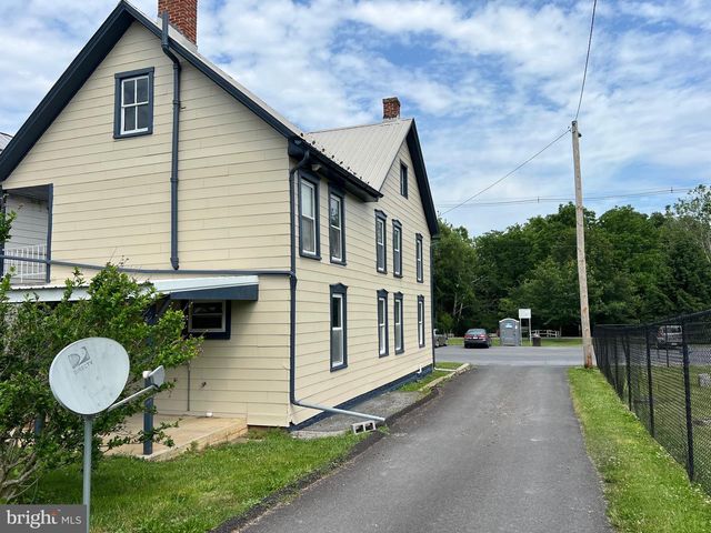 323 HOOD ST, Chambersburg, PA 17202