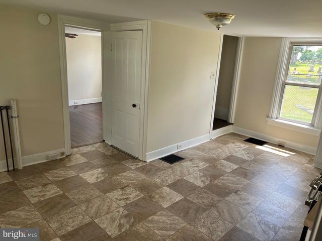323 HOOD ST, Chambersburg, PA 17202