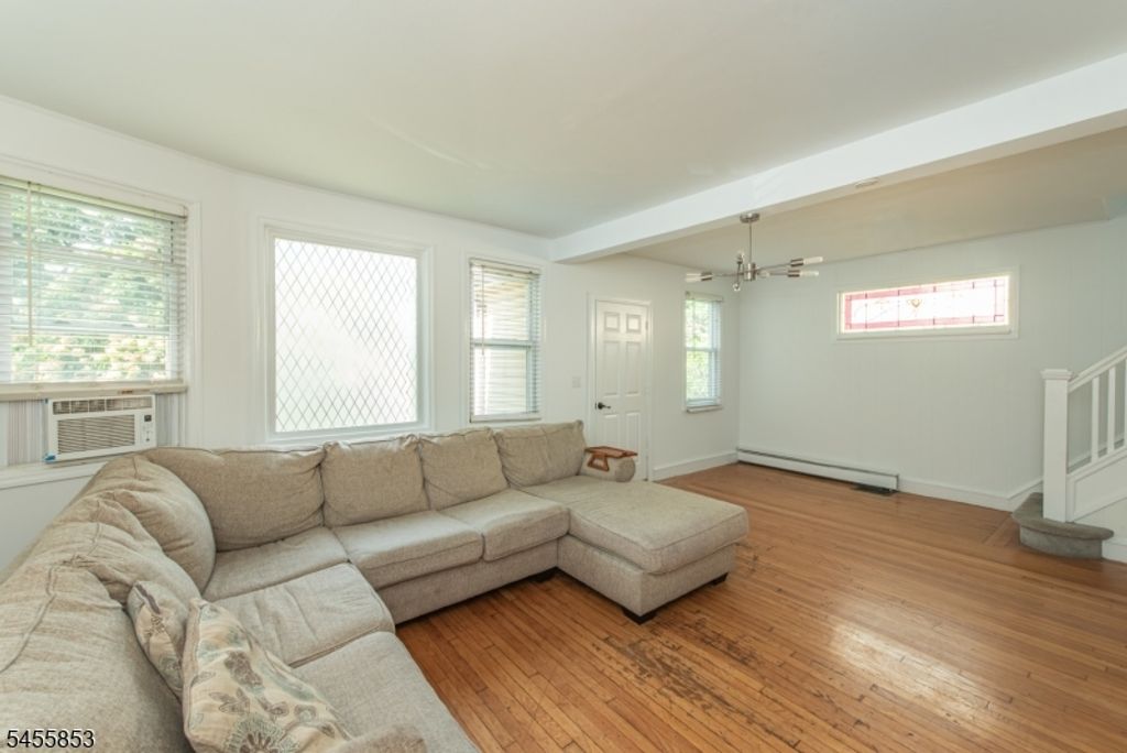 225 Elm Ave, Bogota Boro, NJ 07603 — photo 3