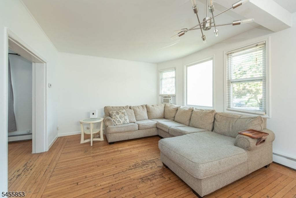 225 Elm Ave, Bogota Boro, NJ 07603 — photo 4