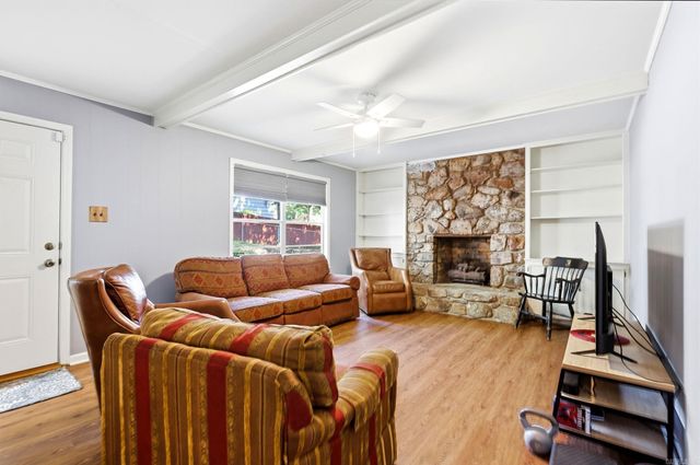 1805 Alberta Drive, Little Rock, AR 72227
