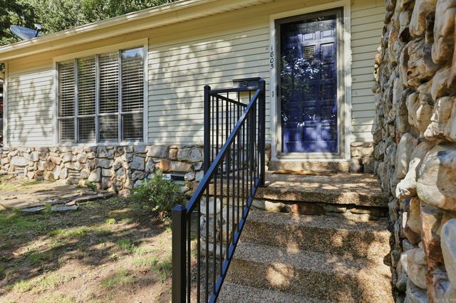 1805 Alberta Drive, Little Rock, AR 72227