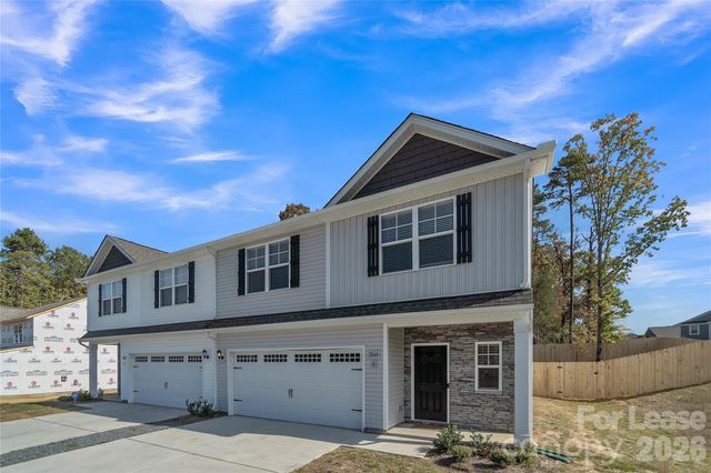 12840 Statesville Road B, Huntersville, NC 28078