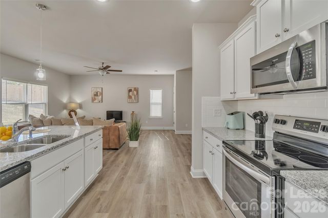 12840 Statesville Road B, Huntersville, NC 28078