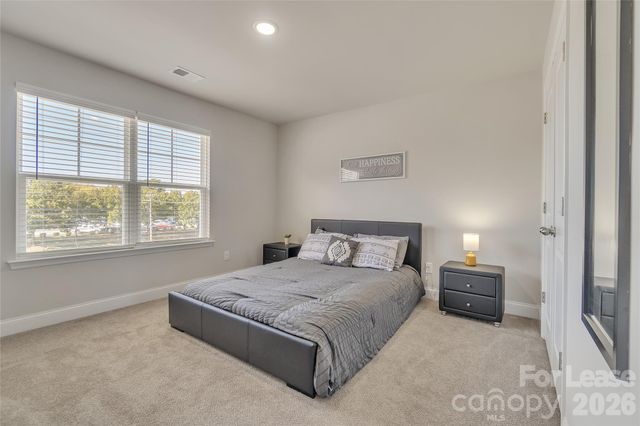 12840 Statesville Road B, Huntersville, NC 28078