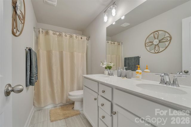 12840 Statesville Road B, Huntersville, NC 28078