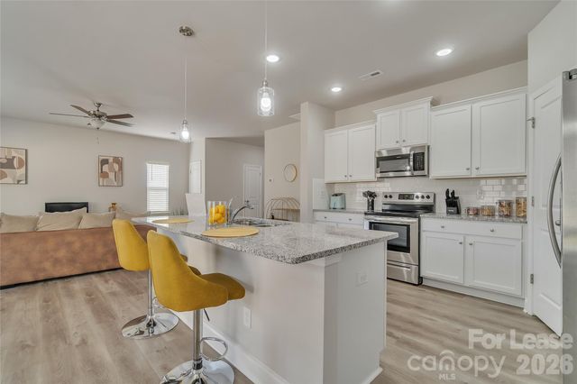 12840 Statesville Road B, Huntersville, NC 28078