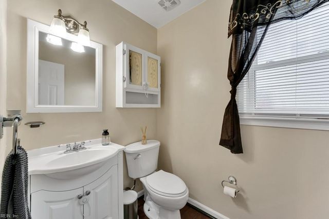 5308 Sidney CT, Virginia Beach, VA 23464