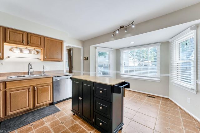 5308 Sidney CT, Virginia Beach, VA 23464
