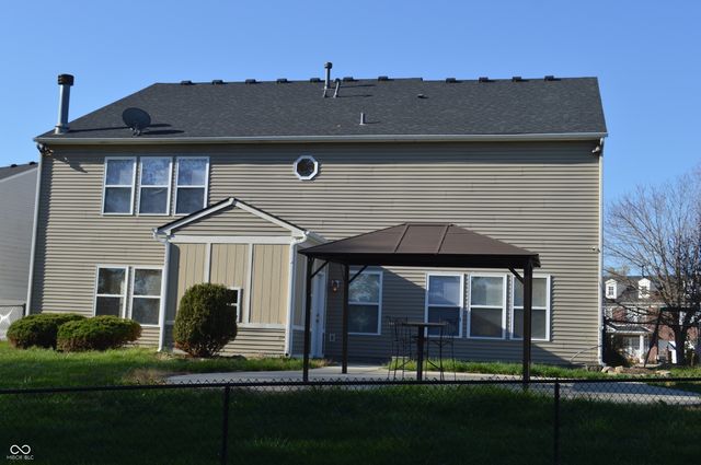 5957 N Attleburg Drive, Mccordsville, IN 46055