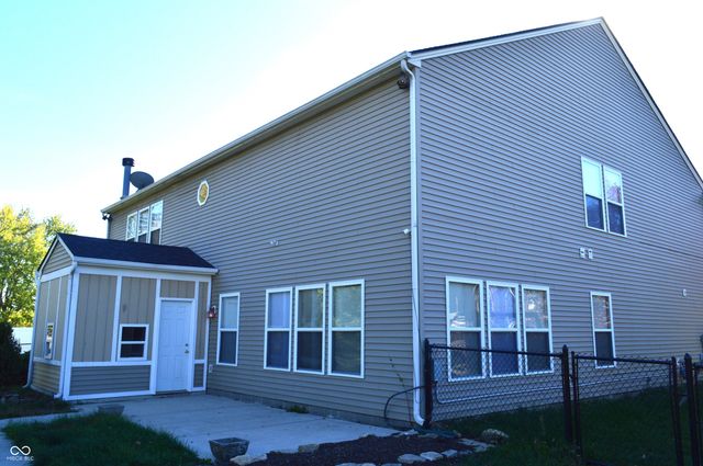 5957 N Attleburg Drive, Mccordsville, IN 46055