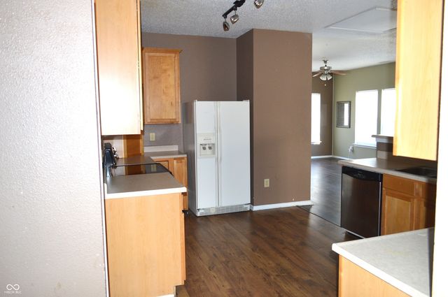 5957 N Attleburg Drive, Mccordsville, IN 46055